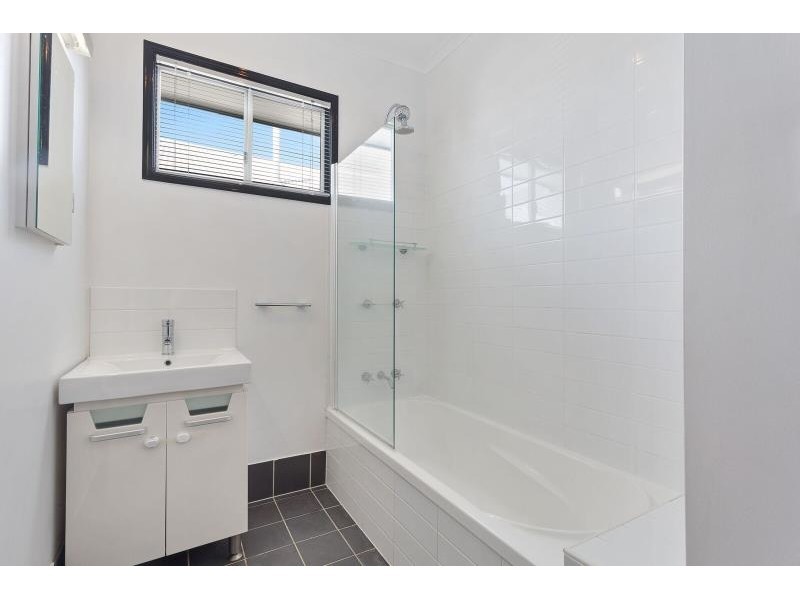 134 Donnollan Street, Berserker QLD 4701